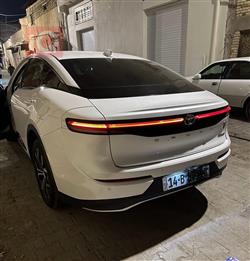 تۆیۆتا کراون